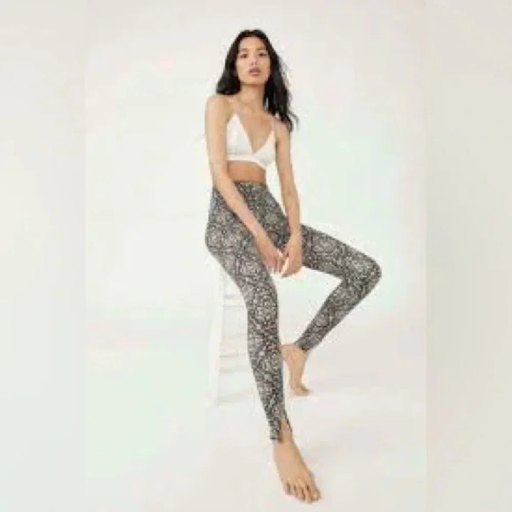 Free People | Printed Early Night Leggings Black Combo Small